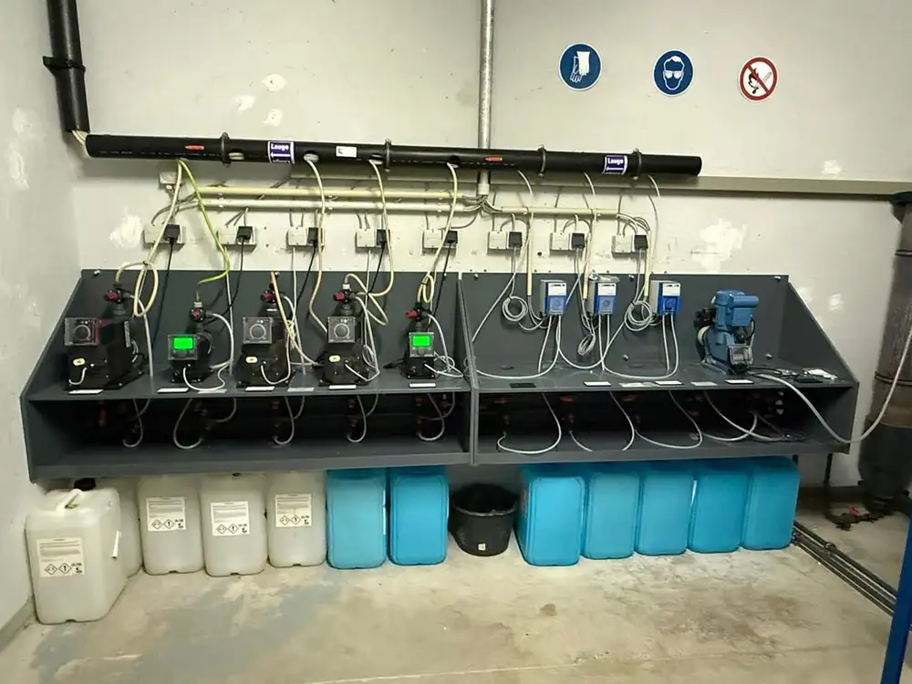 Technik Schwimmbad